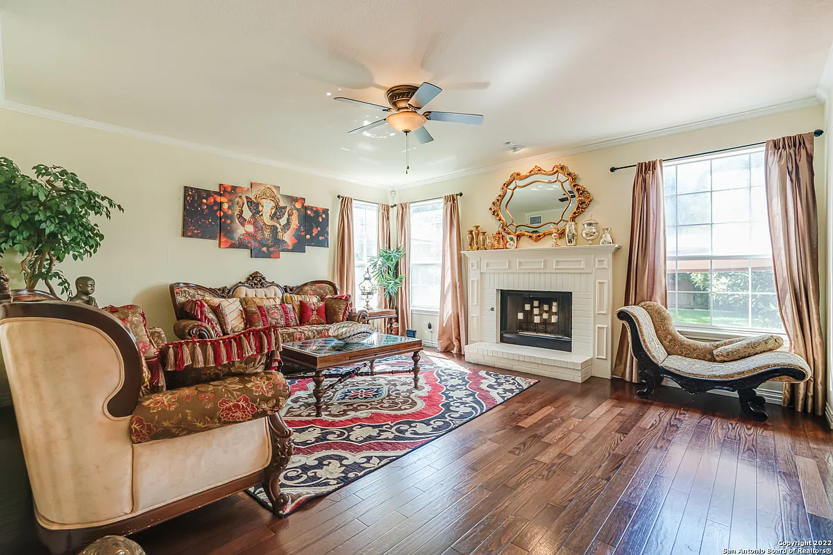 Building Photo - 4514 Shavano Holw