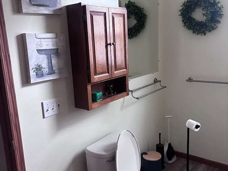 104 N Park Dr — Photo 9