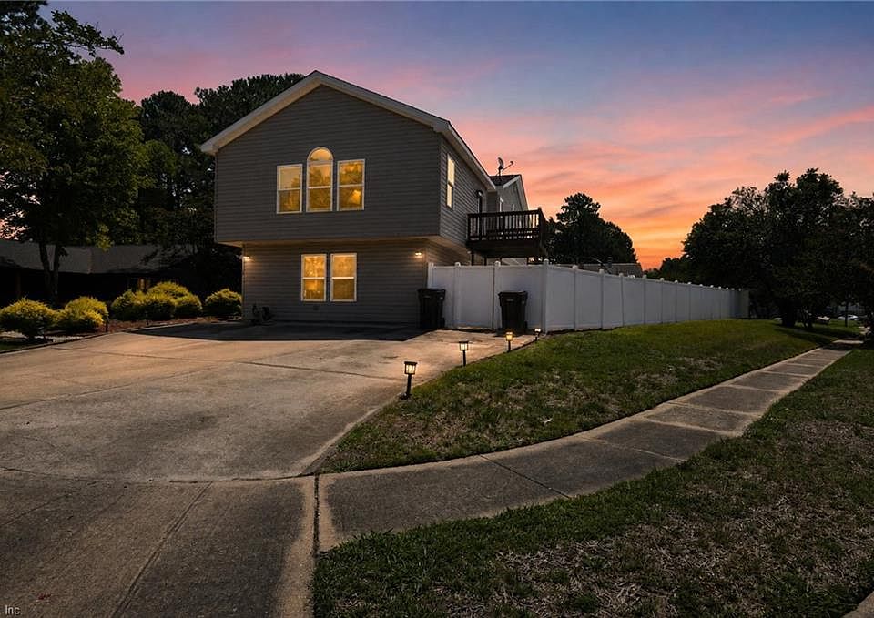 1st image of 501 Thornloe Ln