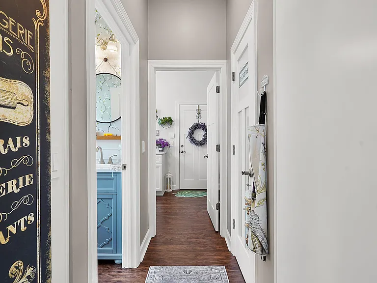 500 Turnberry Ln — Photo 18