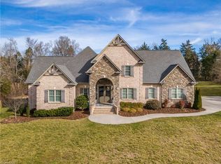 194 Richard Byerly Rd, High Point, NC 27262