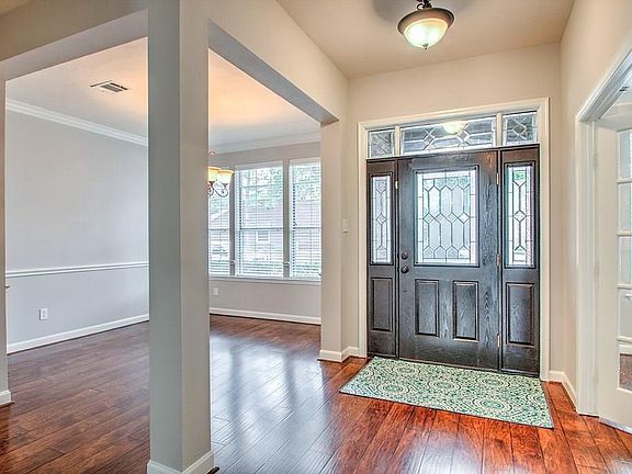 3rd image of 15326 Redbud Leaf Ln