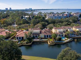 8067 Fountains Ln, Miramar Beach, FL 32550