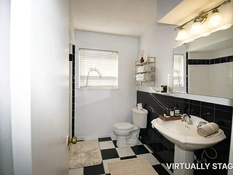 1806 Cedarwood Ct — Photo 17