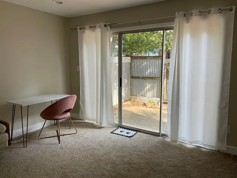 2073 Atherton Heights Ln — Photo 8