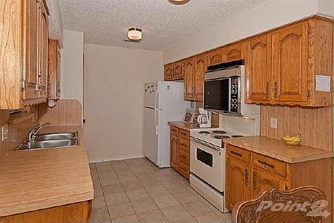 5th image of 4417 Atlanta Dr