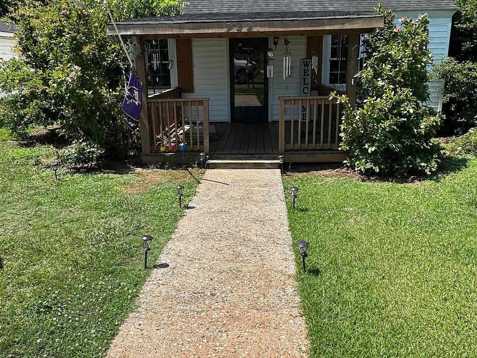 1st image of 722 Syphrit Rd