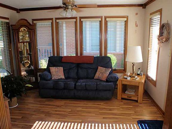 4th image of 2864 Colony Lake Dr W Unit C