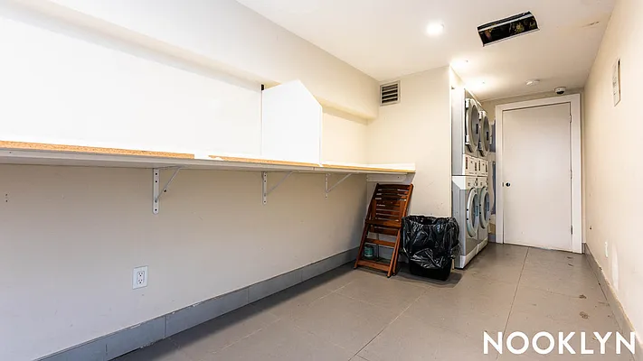 Rented by Nooklyn NYC LLC | media 44