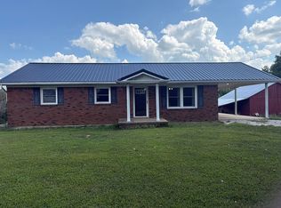 85 Saint Christopher Rd, Payneville, KY 40157