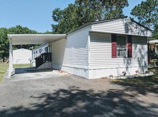 124 Castle Dr, Gainesville, FL 32607