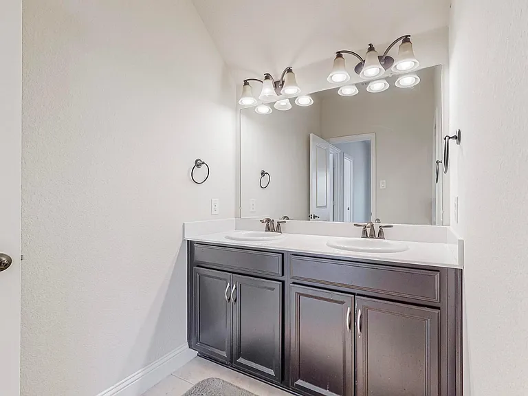 8812 Denstone Dr — Photo 45