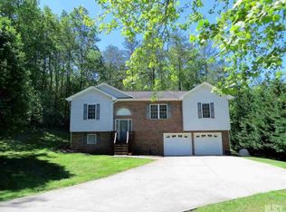 2311 Olde Grove Rd, Hudson, NC 28638