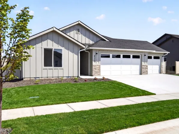 8322 E Cool River Loop, Nampa, ID 83687