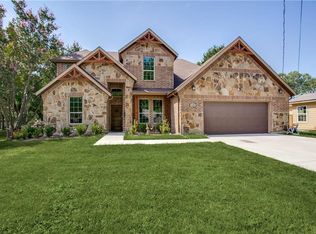 132 E Hammond St, Lancaster, TX 75146