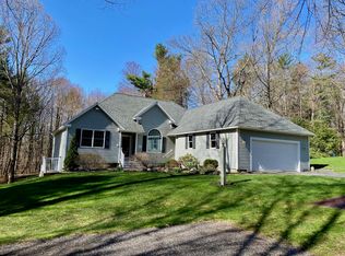 50 Underhill Dr, Gorham, ME 04038