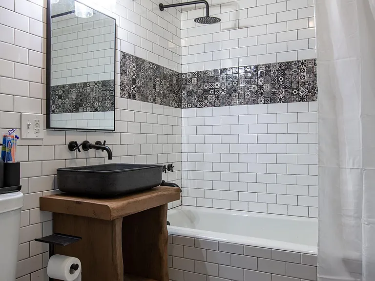 3939 Minnehaha Ave #2 — Photo 10