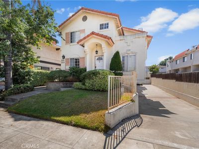 221 N Marguerita Ave #B, Alhambra, CA, 91801