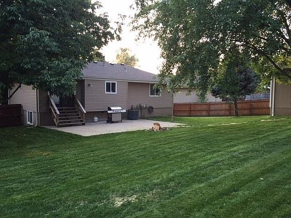 5th image of 13301 Frederick Cir