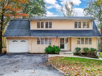 312 Mountainside Dr, Highland Lakes, NJ, 07422