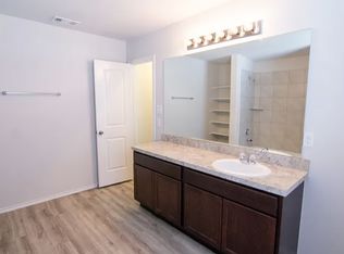 1119 Crossing Dr, Bryan, TX 77803
