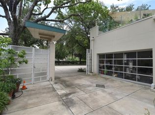 2710 Louisiana St, Houston, TX 77006