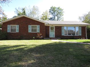 1808 Janlyn Rd, Jeffersontown, KY 40299