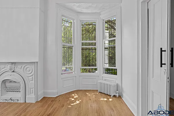 Rented by ABODE NYC LLC | media 2