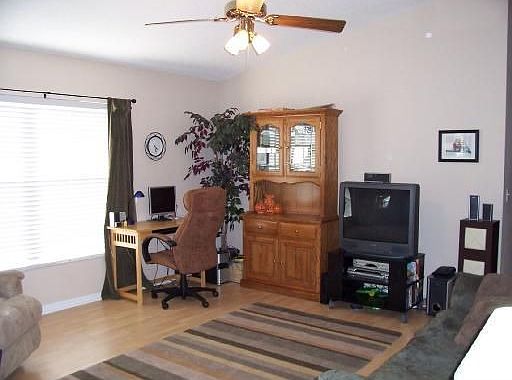 5th image of 1466 Daniels Cove Dr