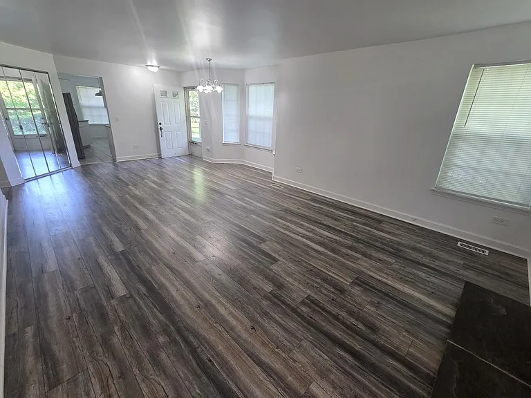 2213 Camden Ln #2213 — Photo 4