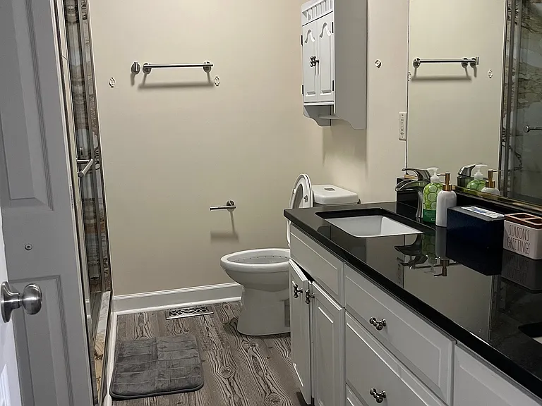 122 Erica Dr — Photo 12