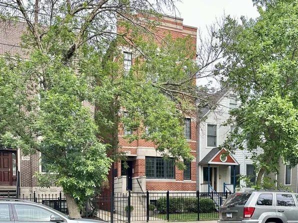 3721 N Clifton Ave, Chicago, IL