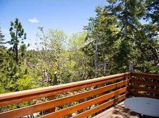 33522 Angeles Dr, Green Valley Lake, CA 92341