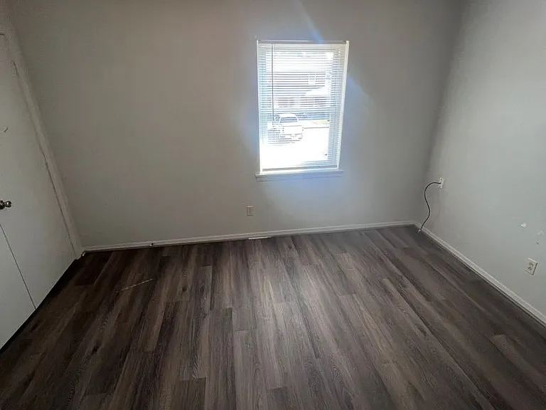 501 N Church St #2 — Photo 7