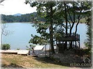 93 Rolader Ln, Blairsville, GA 30512