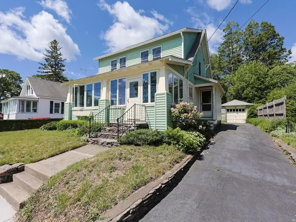 56 Winter St, Leominster, MA 01453