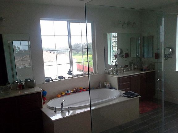 4th image of 714 Elderberry Loop