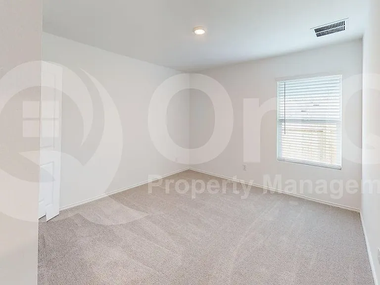 17805 Wrens Nest Way — Photo 10