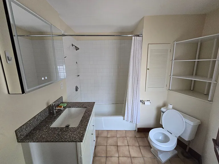 83 Cabot 1 Bartlett St — Photo 10
