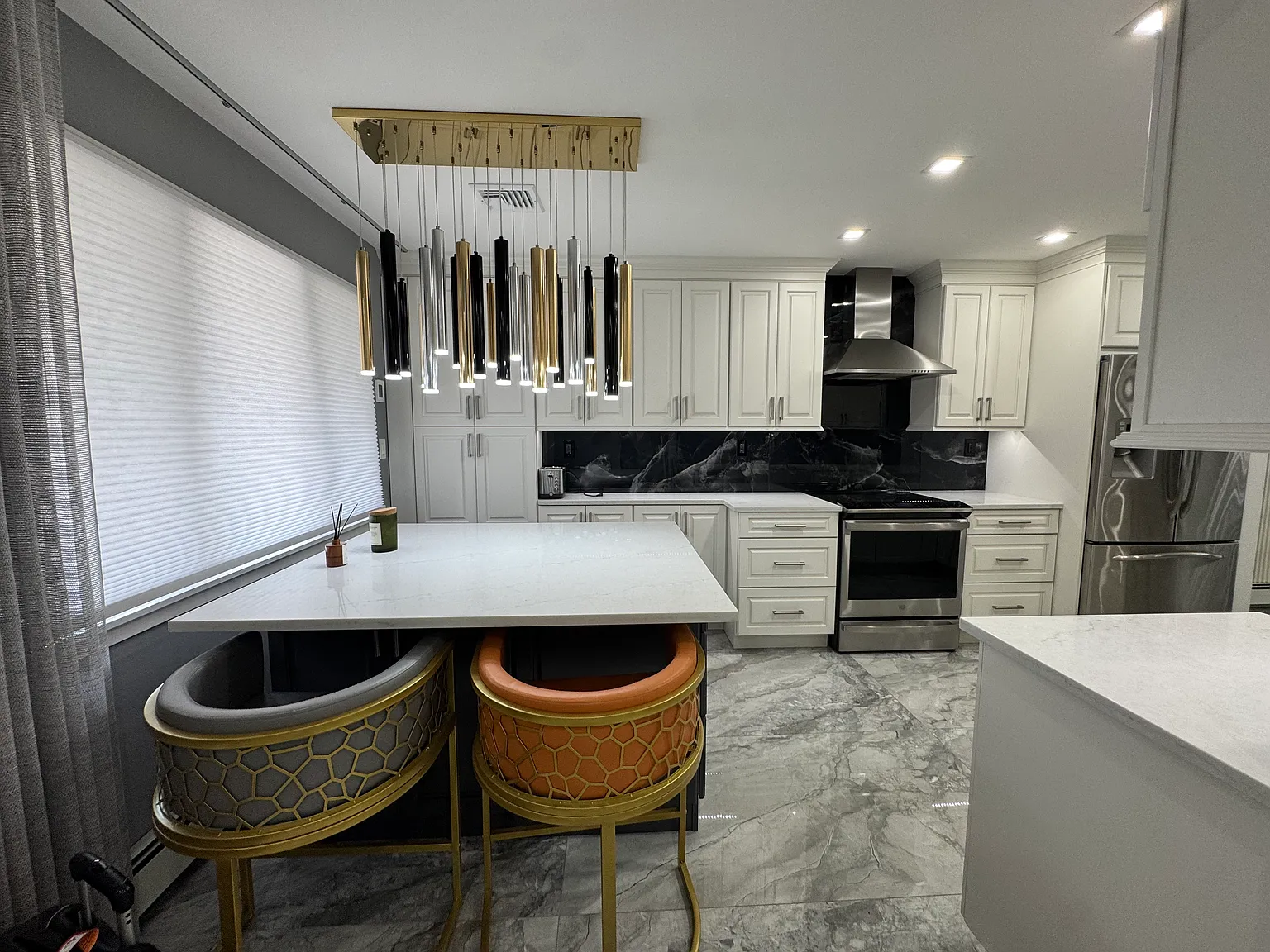 2 bed, 1800 sqft, $4,900 — Photo 4