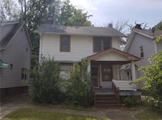 1704 Wickford Rd, Cleveland, OH 44112
