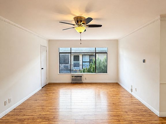 2nd image of 8337 Blackburn Ave APT 6