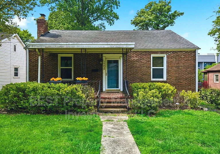 2208 Wilmore Dr — Photo 1