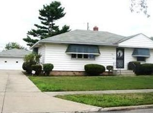 19601 Mayfair Ln, Warrensville Heights, OH