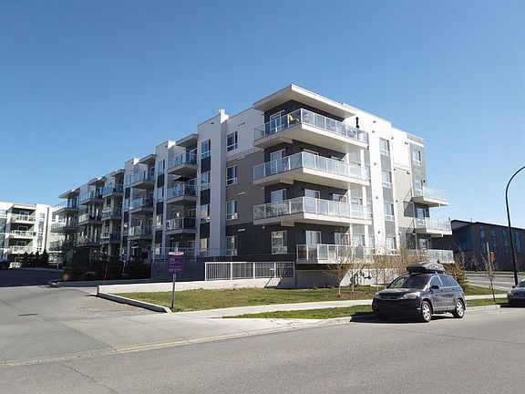 2nd image of 220 W Seton Grv SE #1207