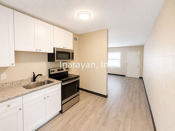 4th image of 909 W Livingston St #4