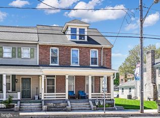 42 E Main St, Mount Joy, PA