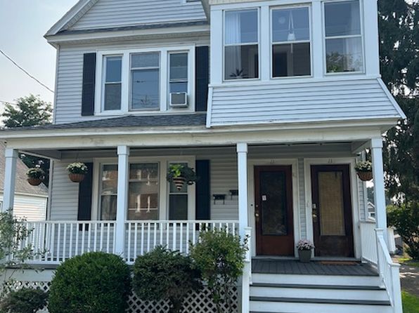 11 Gorski St APT 1