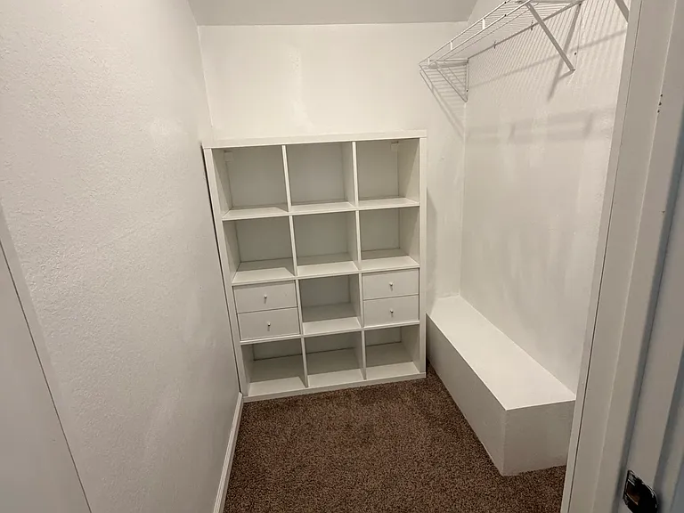 Walk-in closet