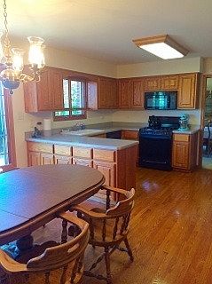 4th image of 8800 Clifton Ln